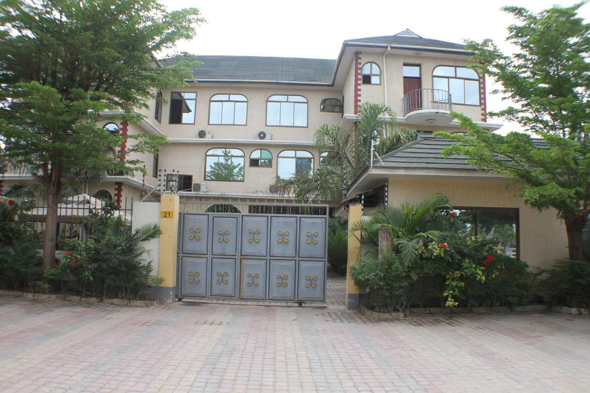 Varlek Hotel Dar es Salaam Exterior photo